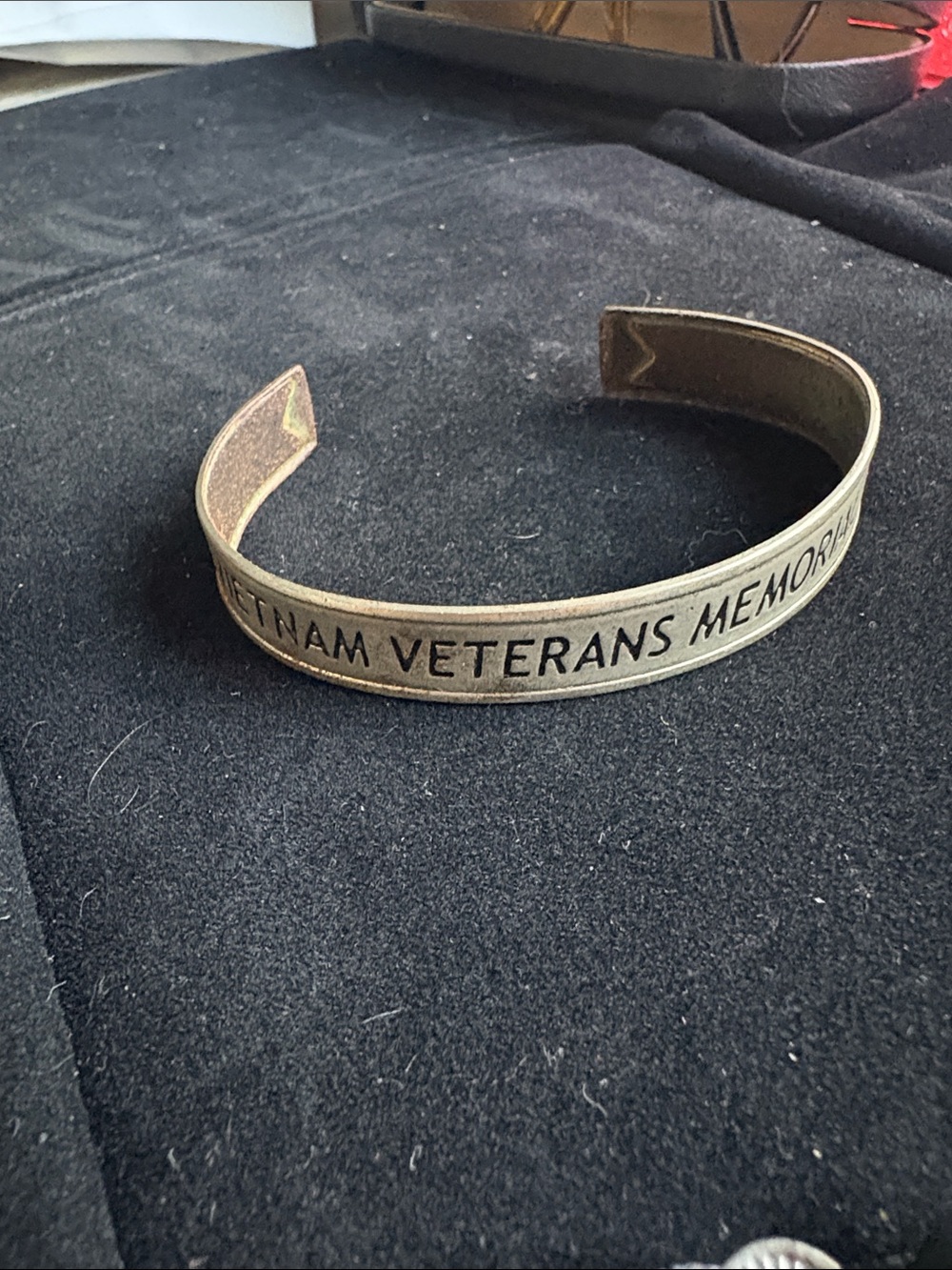 Vintage Vietnam Vertetans Memorial Fund Commemorative Cuff Bracelet